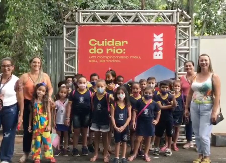 BRK - criancas visitantes da Exposul conhecem ciclo da água