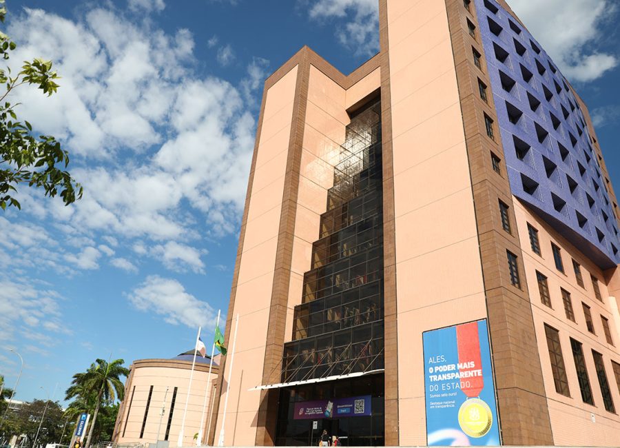 capa_49015_AssembleiaLegislativaLucasSCosta5