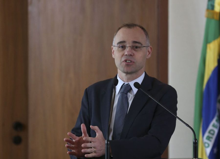 O advogado-geral da União, André Mendonça, participa do lançamento da Estratégia Nacional Integrada para a Desjudicialização da Previdência Social, no Supremo Tribunal Federal (STF)