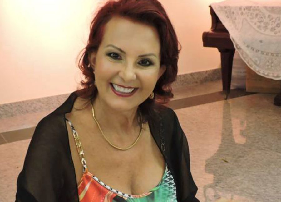 Marilene Depes é a presidente da Academia Cachoeirense de Letras. Foto: Guia Modas